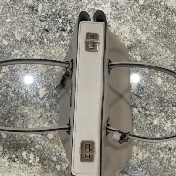 Prada Double Tote Beige - Picture 7 of 11